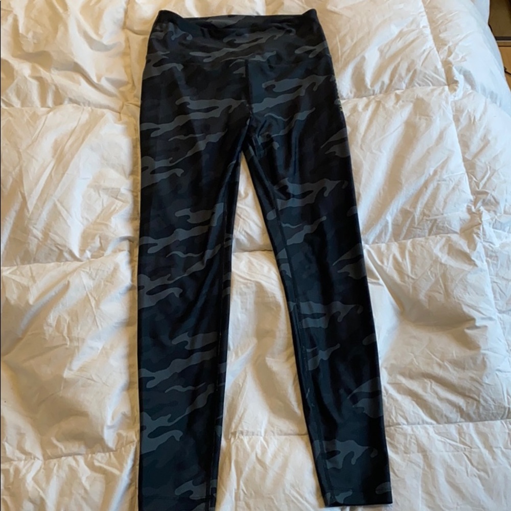 Ryderwear booty lifting leggings